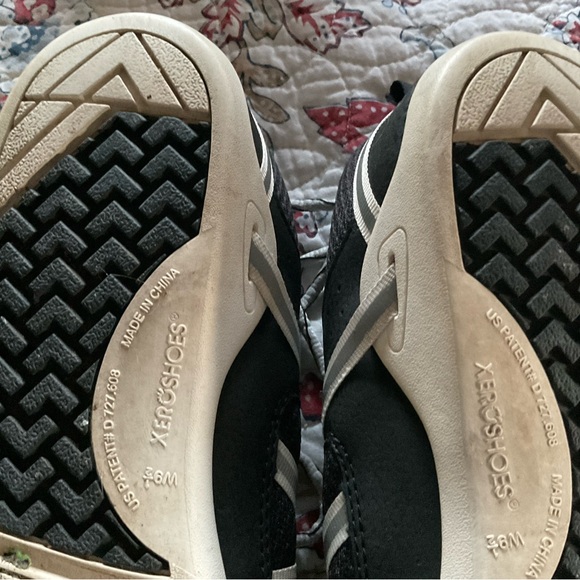 Xero Prio Shoes. Size 9.5 - Picture 7 of 7